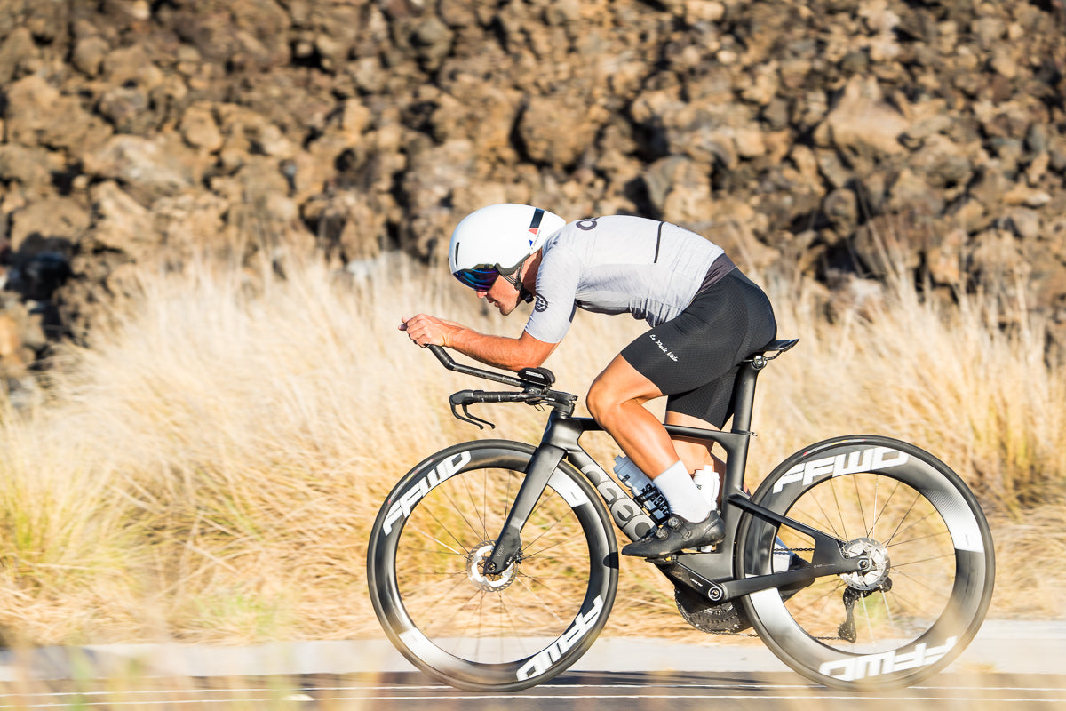 STRATEGIC WHEEL CHOICE: NAVIGATING VARIED TERRAINS IN TRIATHLON RACES
