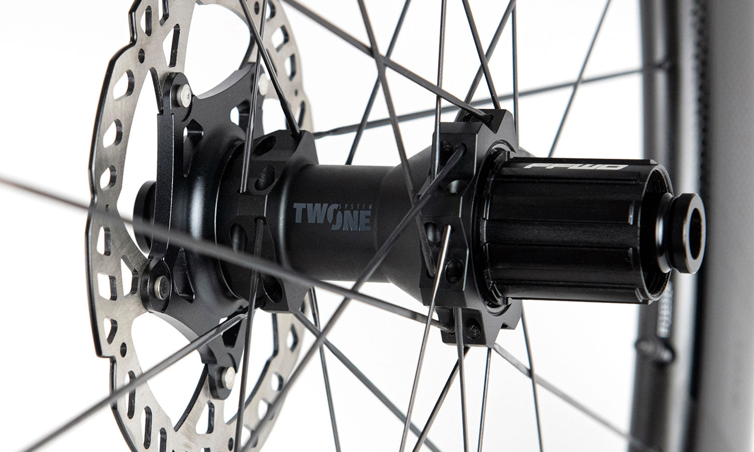 RYOT 33 Weiß Sonderangebot
