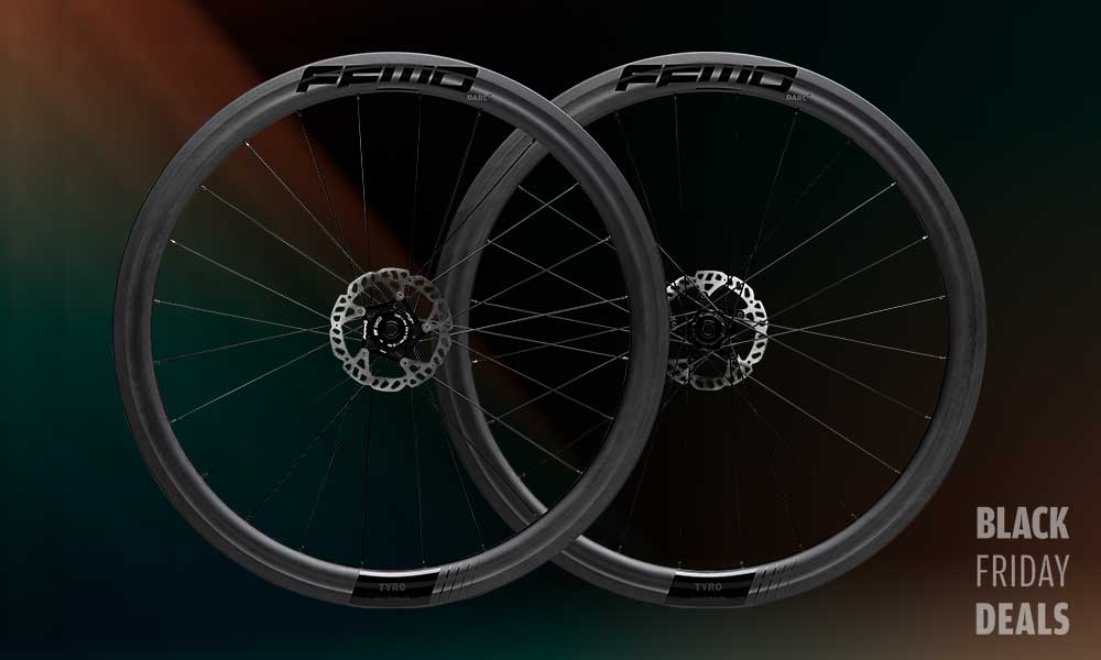 TYRO 1 - Black Friday 2024